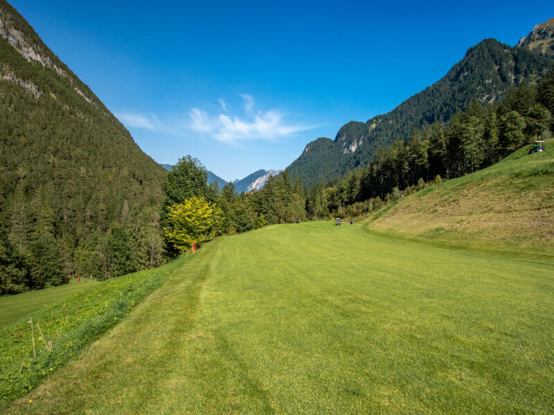 Loch 12 – Golfclub Brand