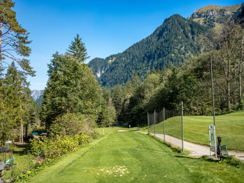 Loch 9 – Golfclub Brand